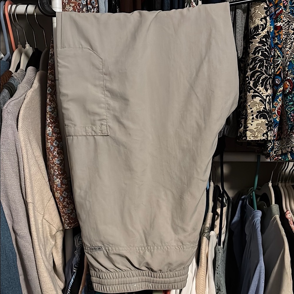 Columbia lightweight active pants, zip, snap & tie at waist XL. Khaki/tan color